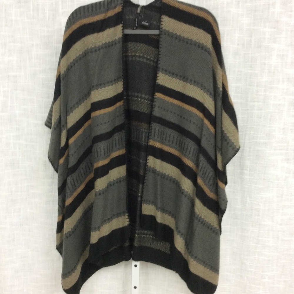New Directions Small Multicolored Shawl/ Poncho